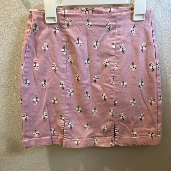 Aeropostale light pink skirt with flower daisy print all over size XS - Picture 1 of 6